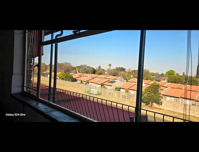 2 BEDROOM APARTMENT FOR SALE IN ELSPARK